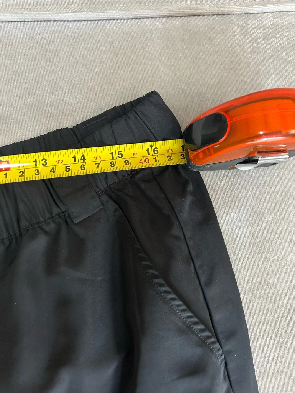 Alo Yoga women's City Cargo Pants Medium